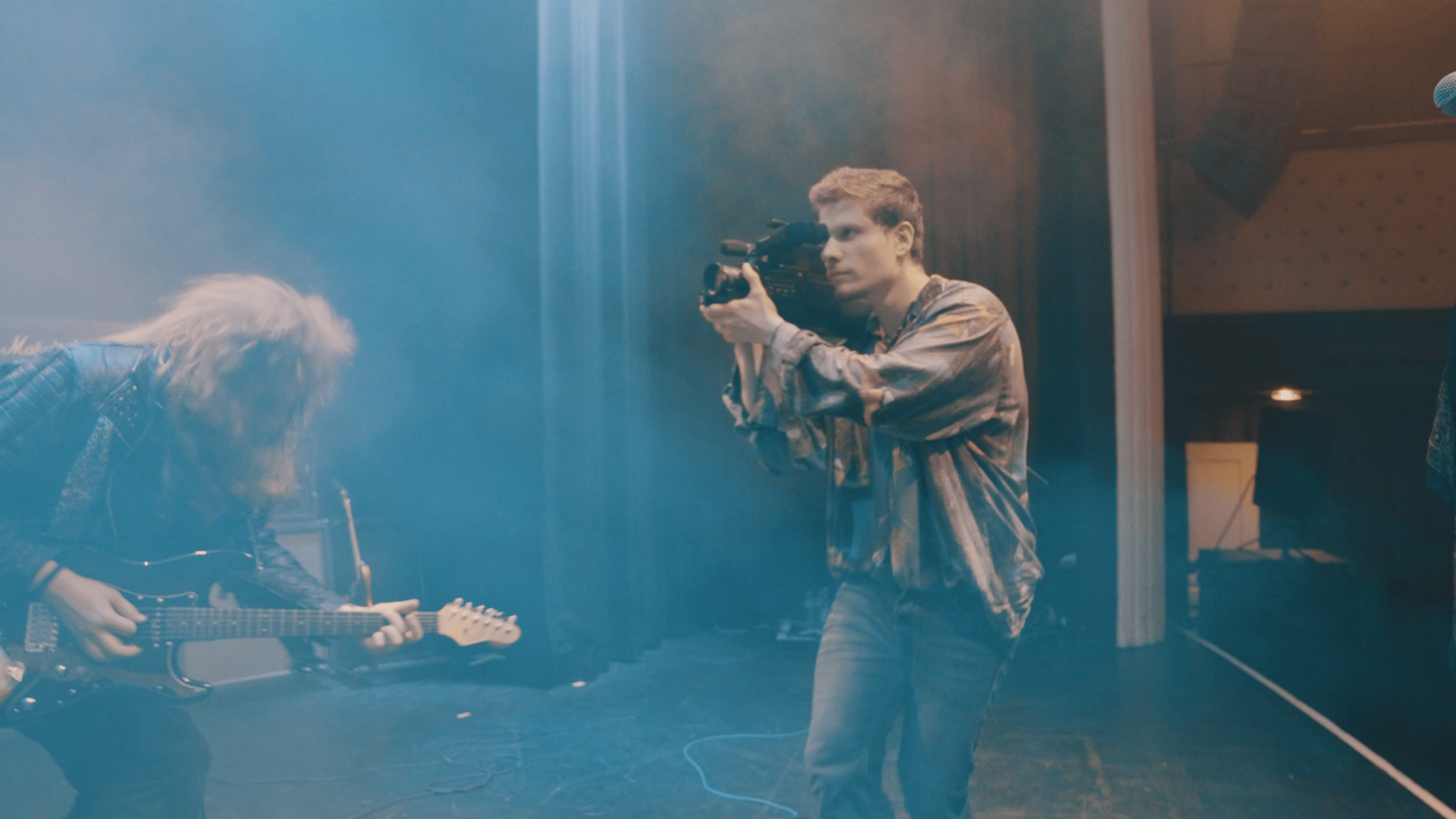  See the Story. Feel the Moment.